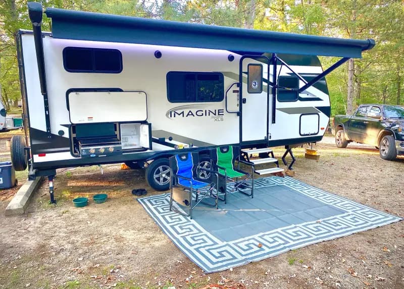 Rebuilding Adventure Camper Company for scale — image 2